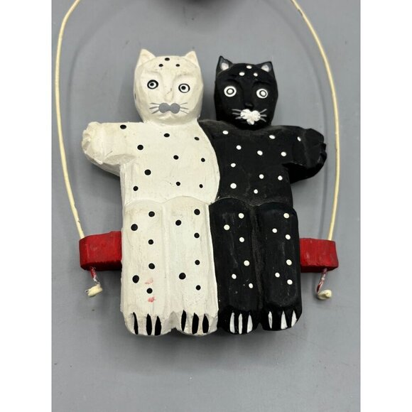 Hand Painted Black White Polka Dot Cat Couple Hanging Swing Heart Wood - Picture 3 of 6